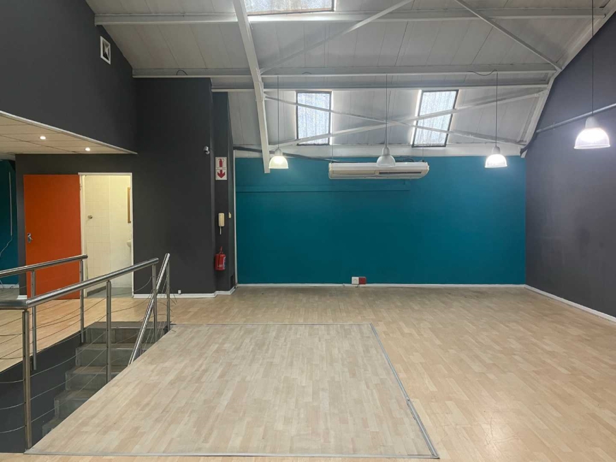 To Let commercial Property for Rent in Milnerton Western Cape